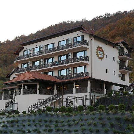 Bliss Dubova Bed and Breakfast Buitenkant foto